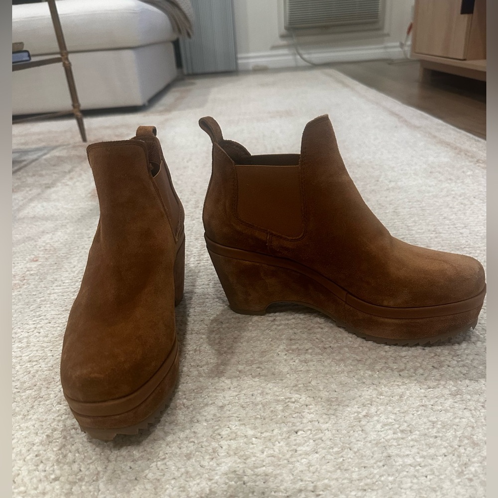 Pedro Garcia Fang Wedge Bootie in camel
